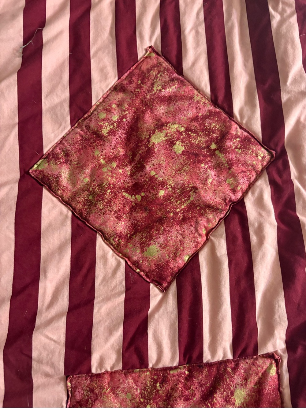 Small patch quilt - Picture 4 of 6